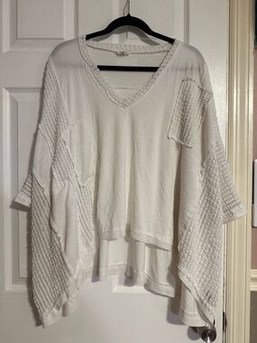 POL Ivory Ribbed V-Neck Knit Top